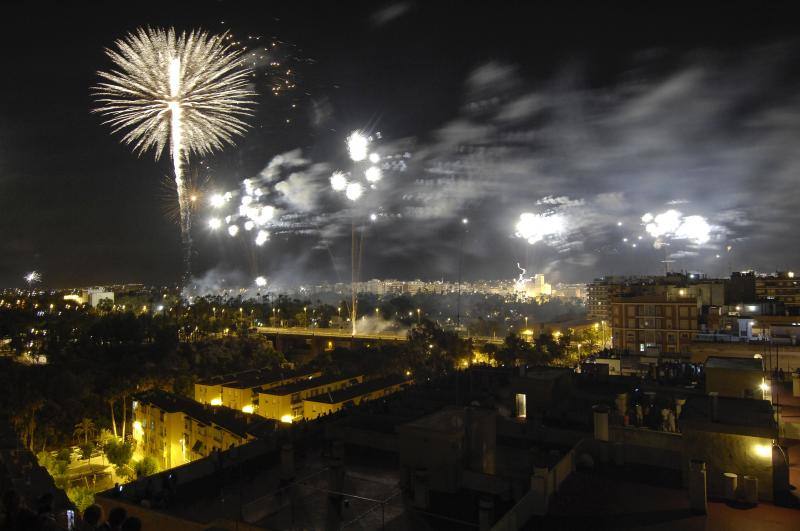 La Palmera de la Virgen lució a oscuras