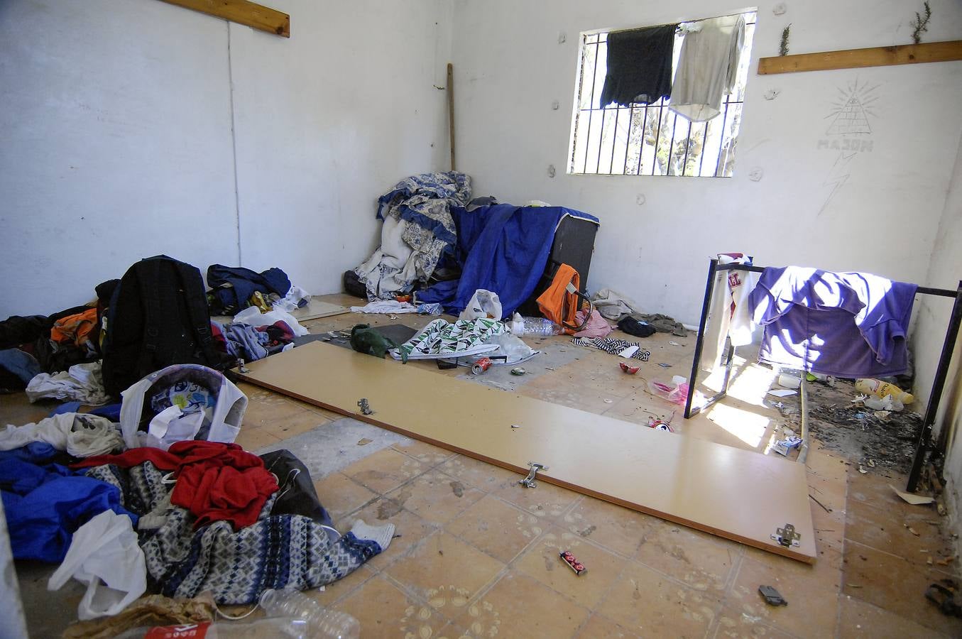 La piscina abandonada de los Palmerales