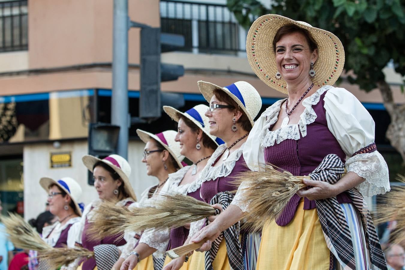 Pólvora y música a discreción