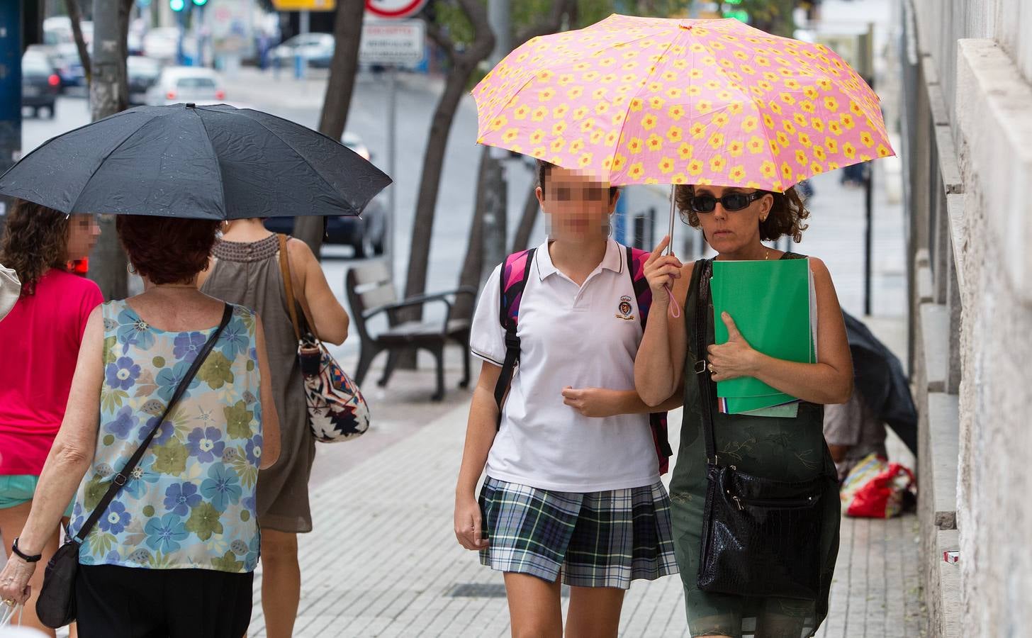 La lluvia se deja ver en Alicante