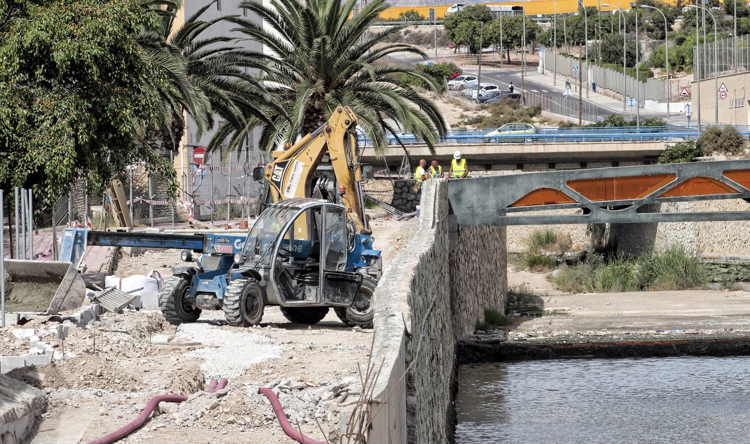 Obras en el barranco de las Ovejas en Alicante