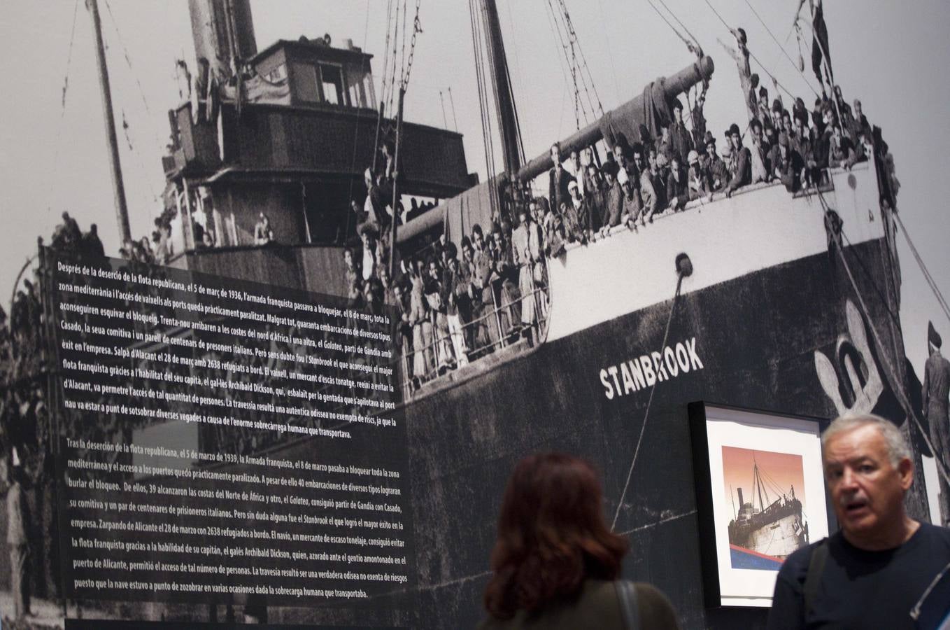 La exposición &#039;Exilio&#039; en La Nau