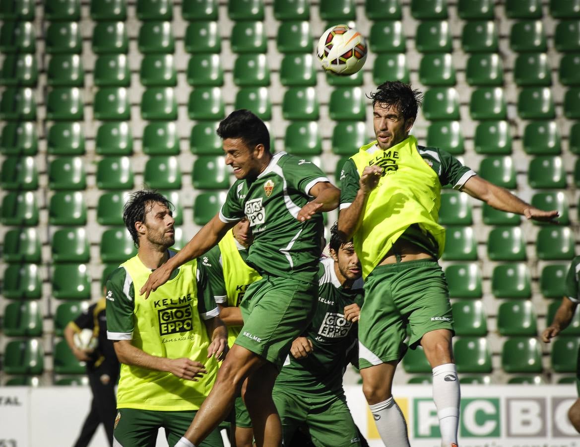 El Elche se prepara para el Almería