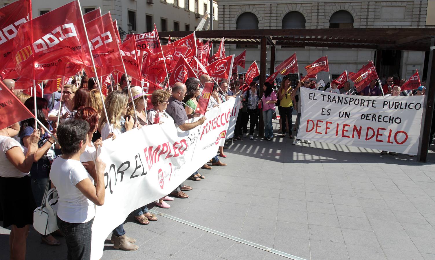 Concentración con motivo de la Jornada Mundial por el Trabajo con Derechos