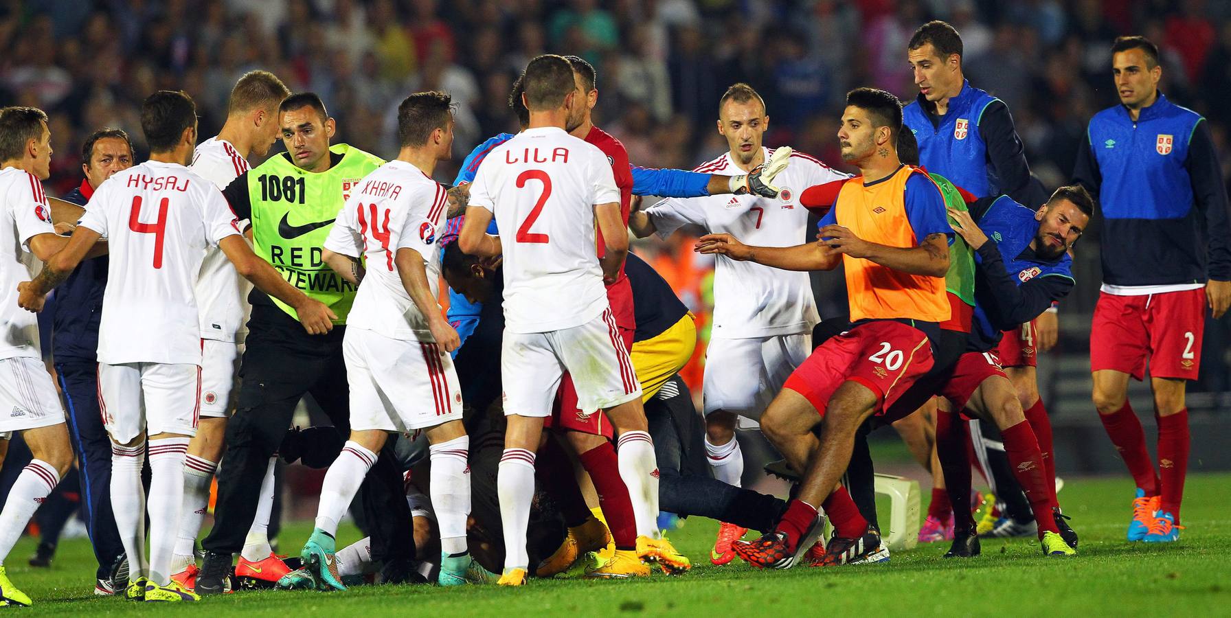 Suspendido el Serbia-Albania por graves altercados