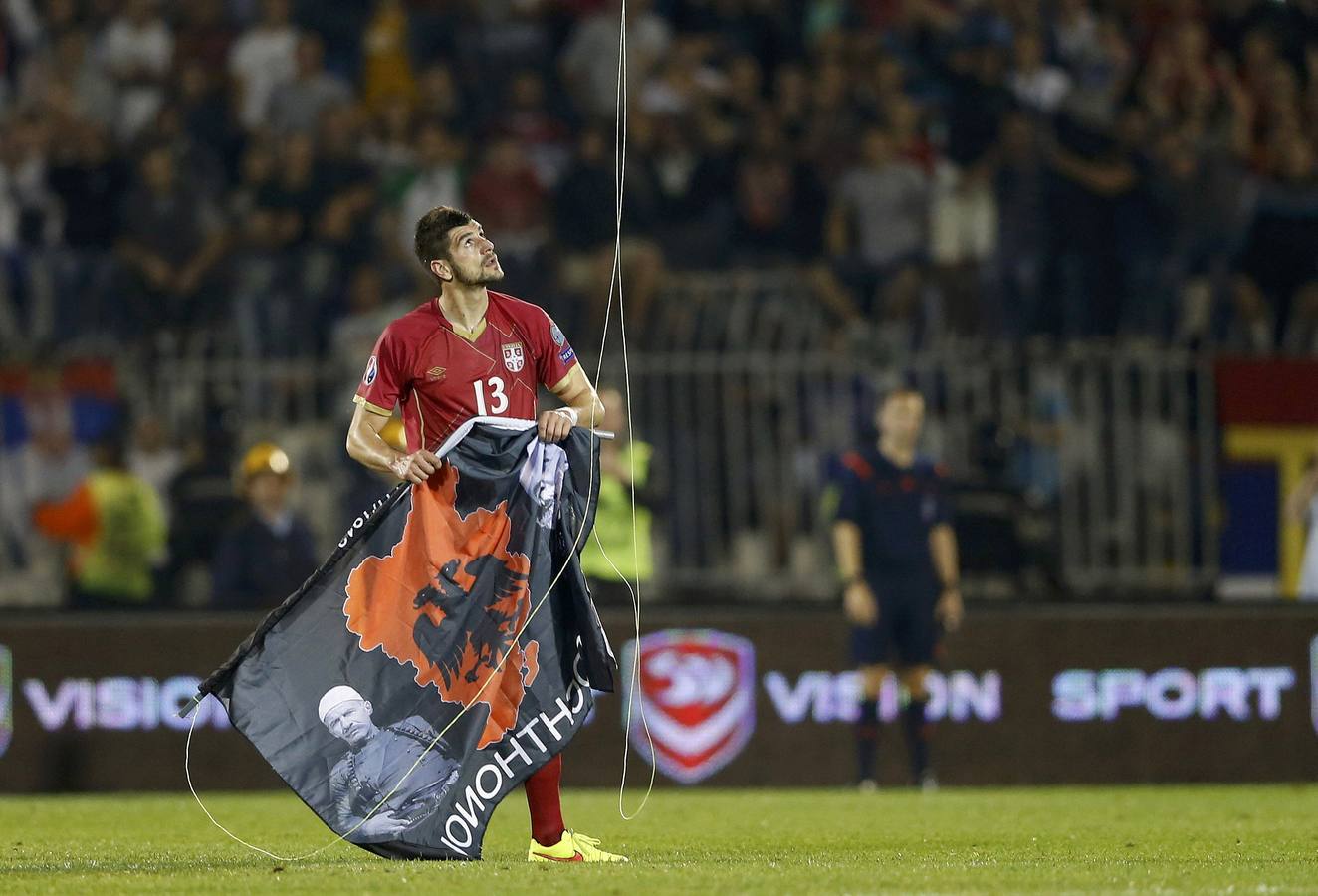 Suspendido el Serbia-Albania por graves altercados