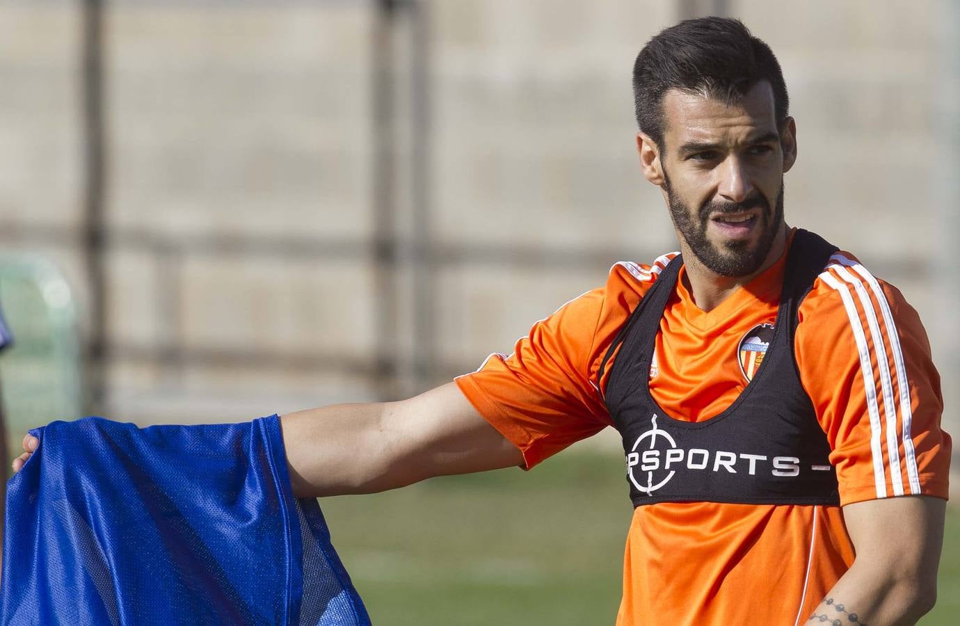 Nuno prueba a Alcácer, Rodrigo y Negredo juntos