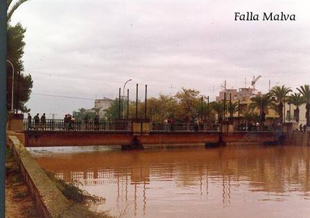 La pantanada de Tous