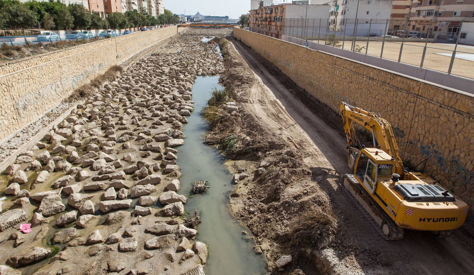 Denuncian fallos en las obras del Barranco de las Ovejas