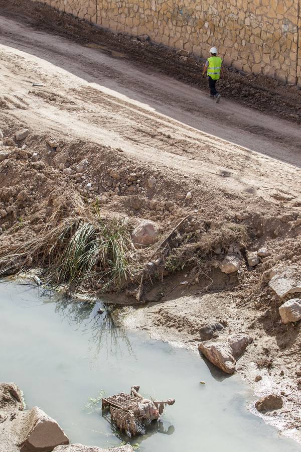 Denuncian fallos en las obras del Barranco de las Ovejas