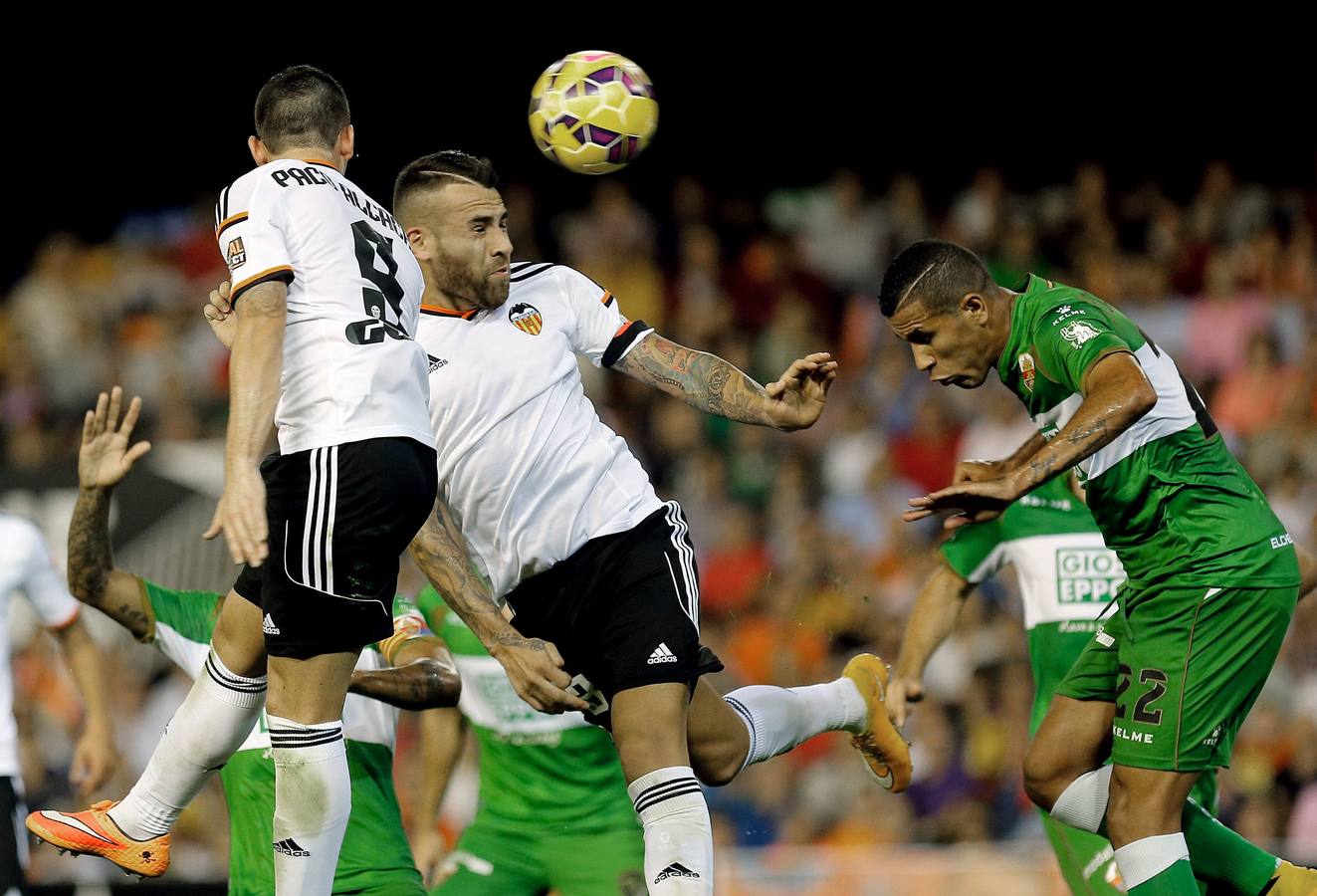 Las mejores fotos del Valencia-Elche y Lim en Mestalla