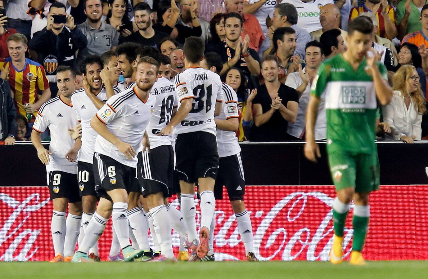 Las mejores fotos del Valencia-Elche y Lim en Mestalla