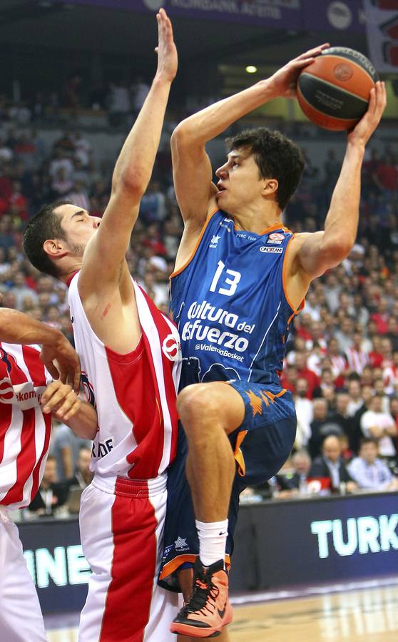 Las mejores imágenes del Estrella Roja-Valencia Basket