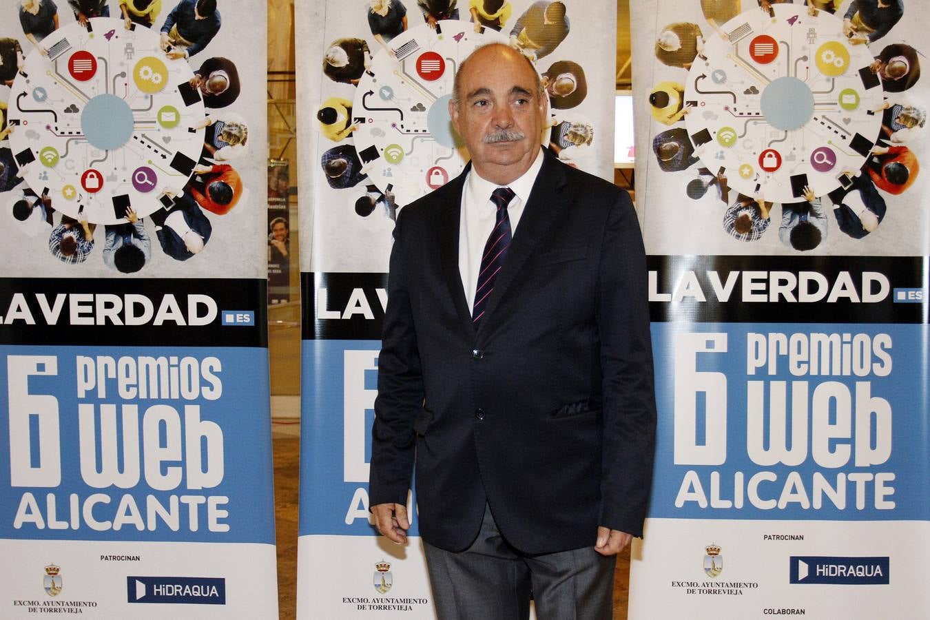 El &#039;photocall&#039; de los VI Premios Web de la provincia de Alicante (II)