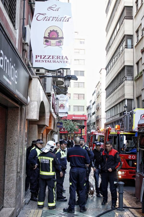 Un horno se incendia en un restaurante italiano de Alicante