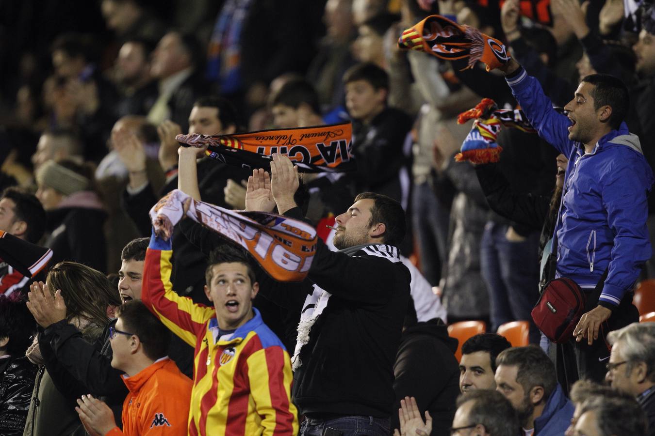 La locura de goles en Mestalla, en imágenes: Valencia 4 - 4 Rayo