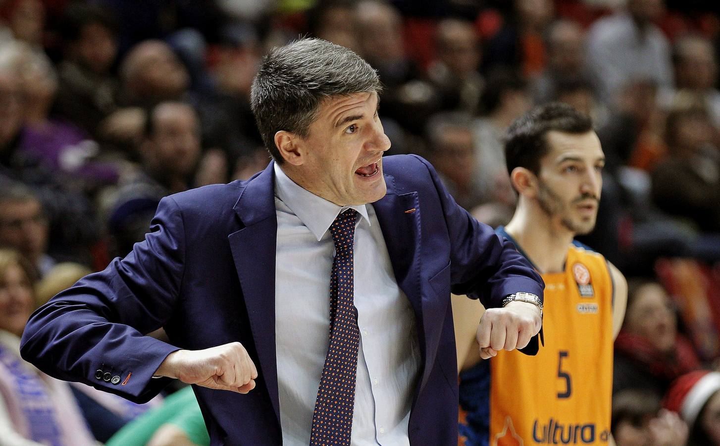 Brillante victoria del Valencia Basket ante el Neptunas (103-65)