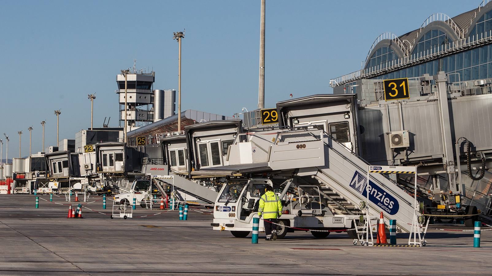 El Aeropuerto Alicante-Elche recibe al pasajero 10 millones