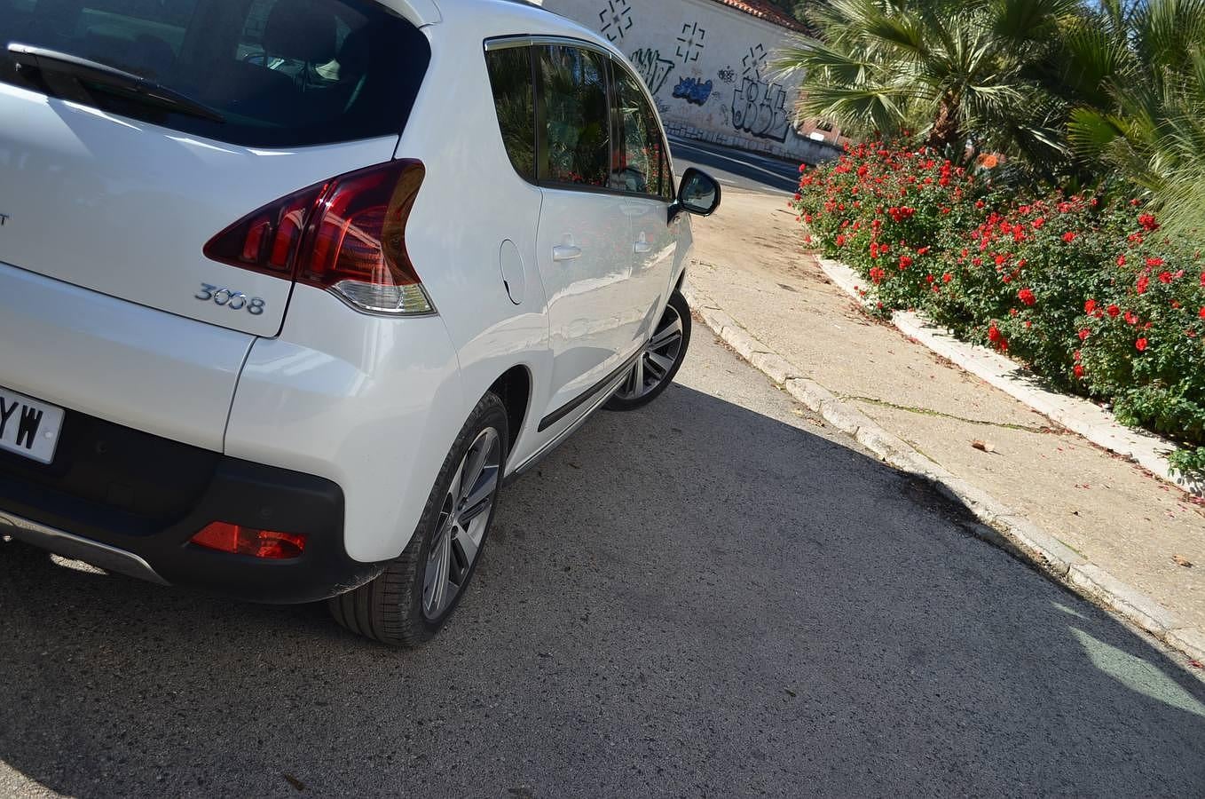 Ponemos a prueba al crossover de Peugeot en la &#039;Ruta dels Monestirs&#039;