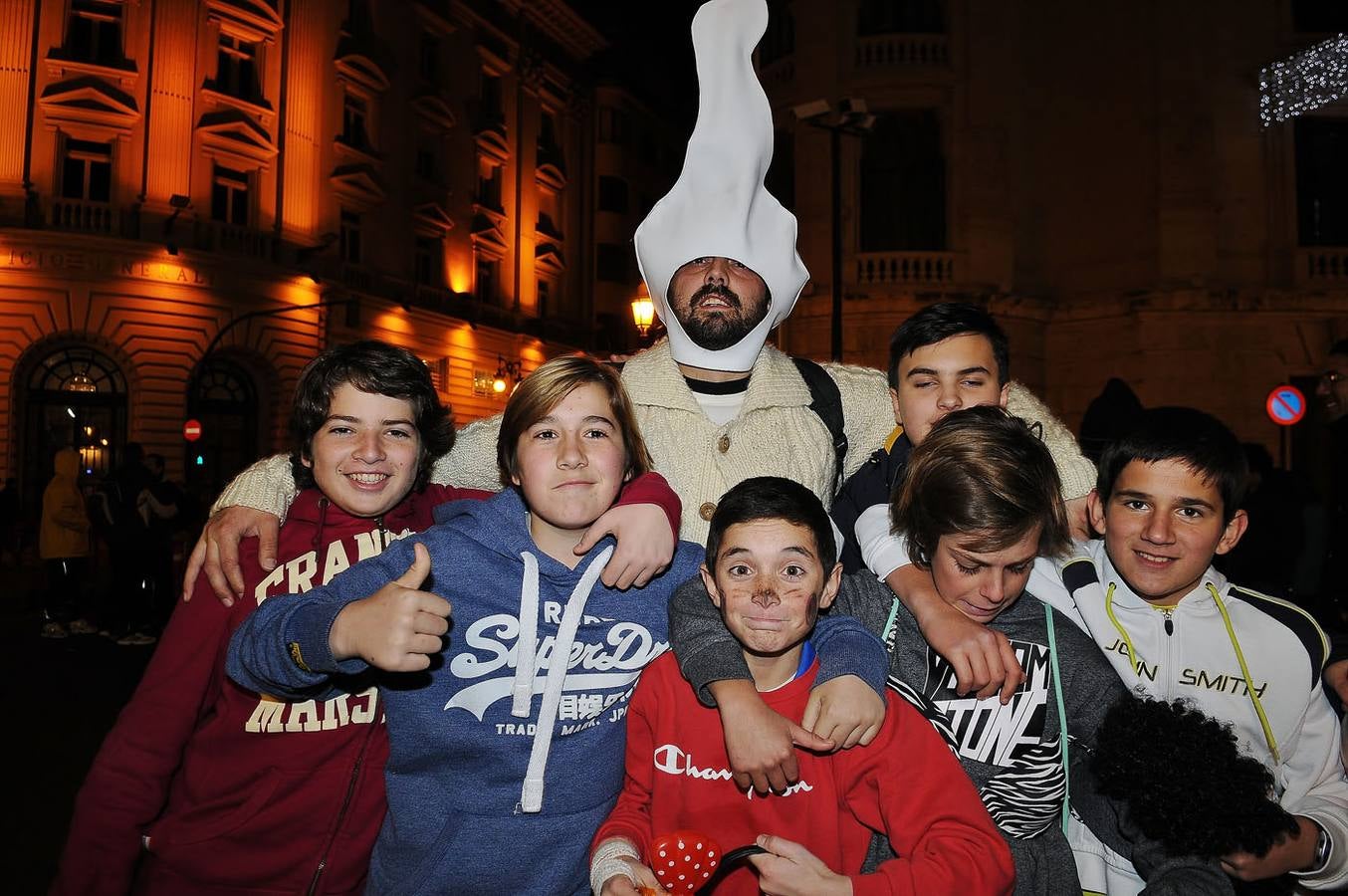 La San Silvestre reúne a 15.000 &#039;runners&#039; para despedir 2014 (VIII)