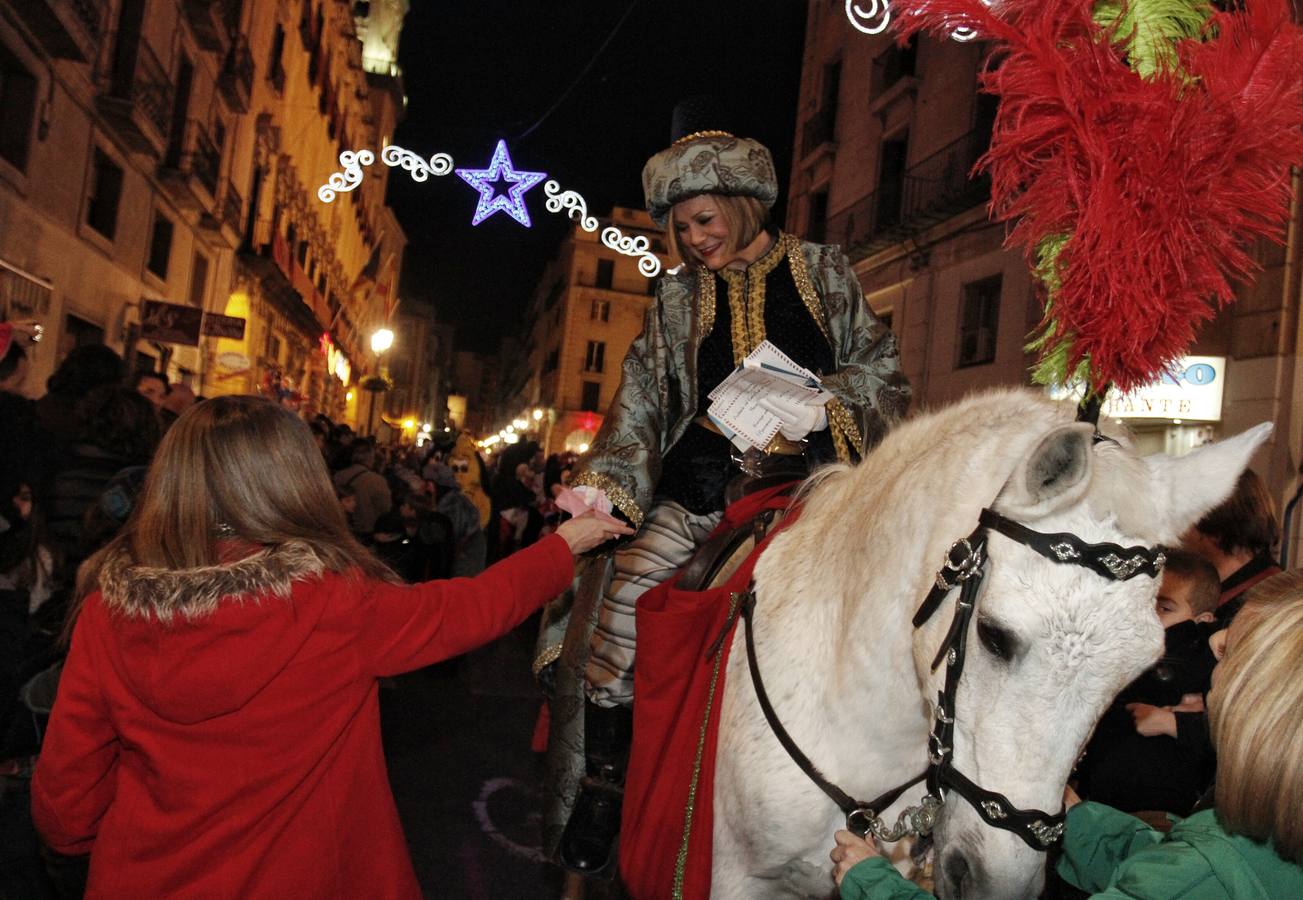 Desfile de carteros reales en Alicante