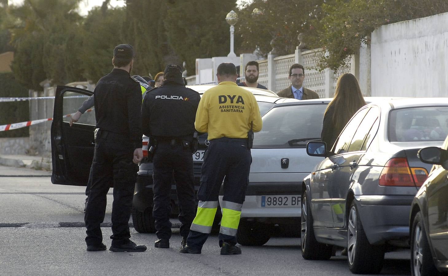 Un hombre mata a su expareja y a su excuñada y se ahorca en Elche