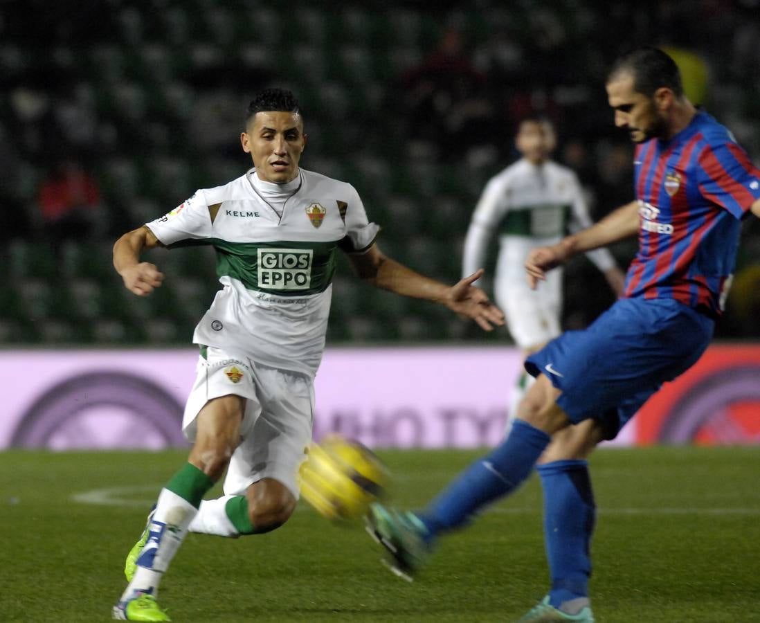 El Elche se enfrenta al Levante