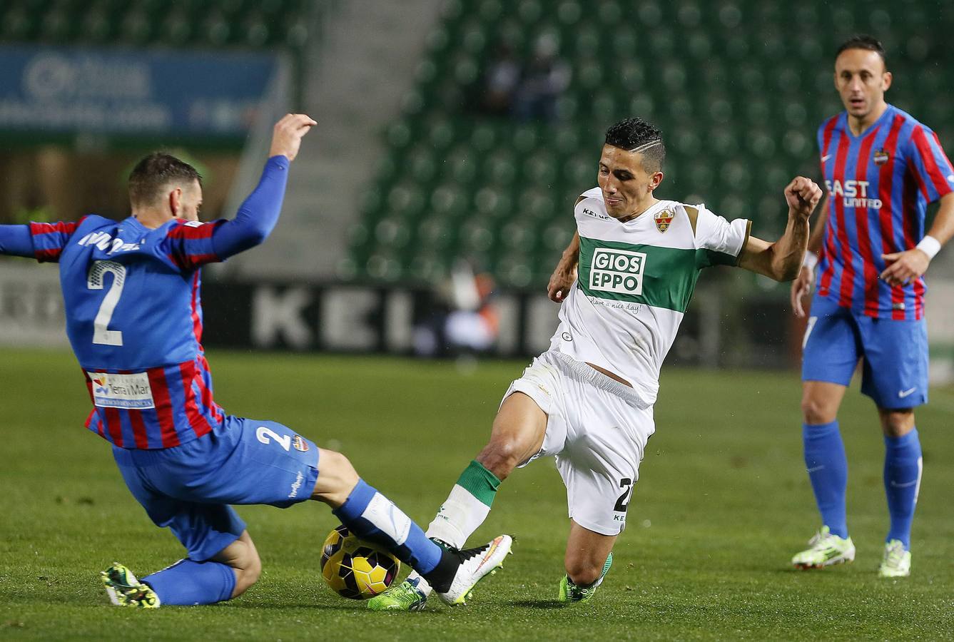 Las imágenes del Elche - Levante UD