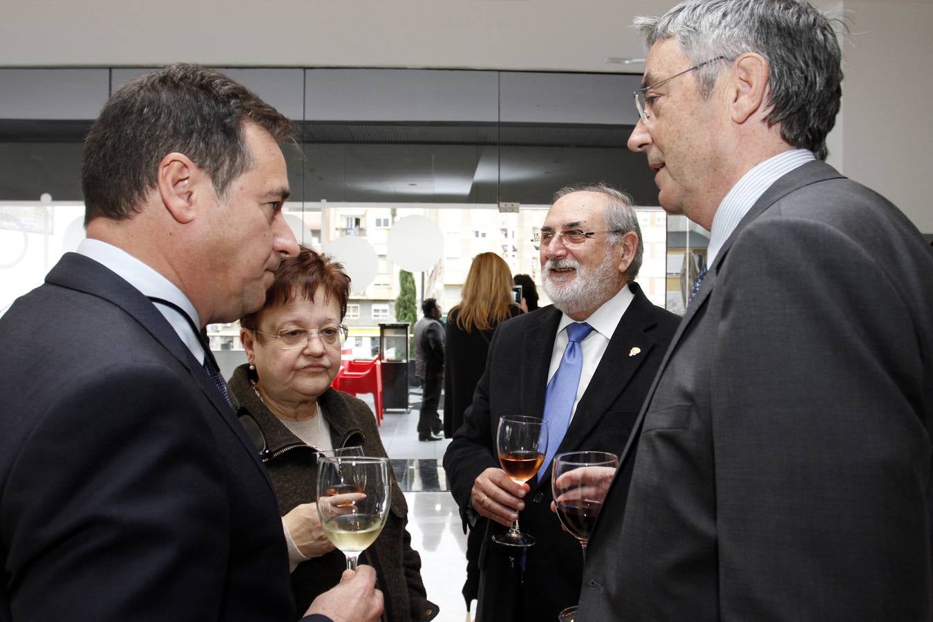 Luisa Pastor visita el nuevo café Addagio del ADDA