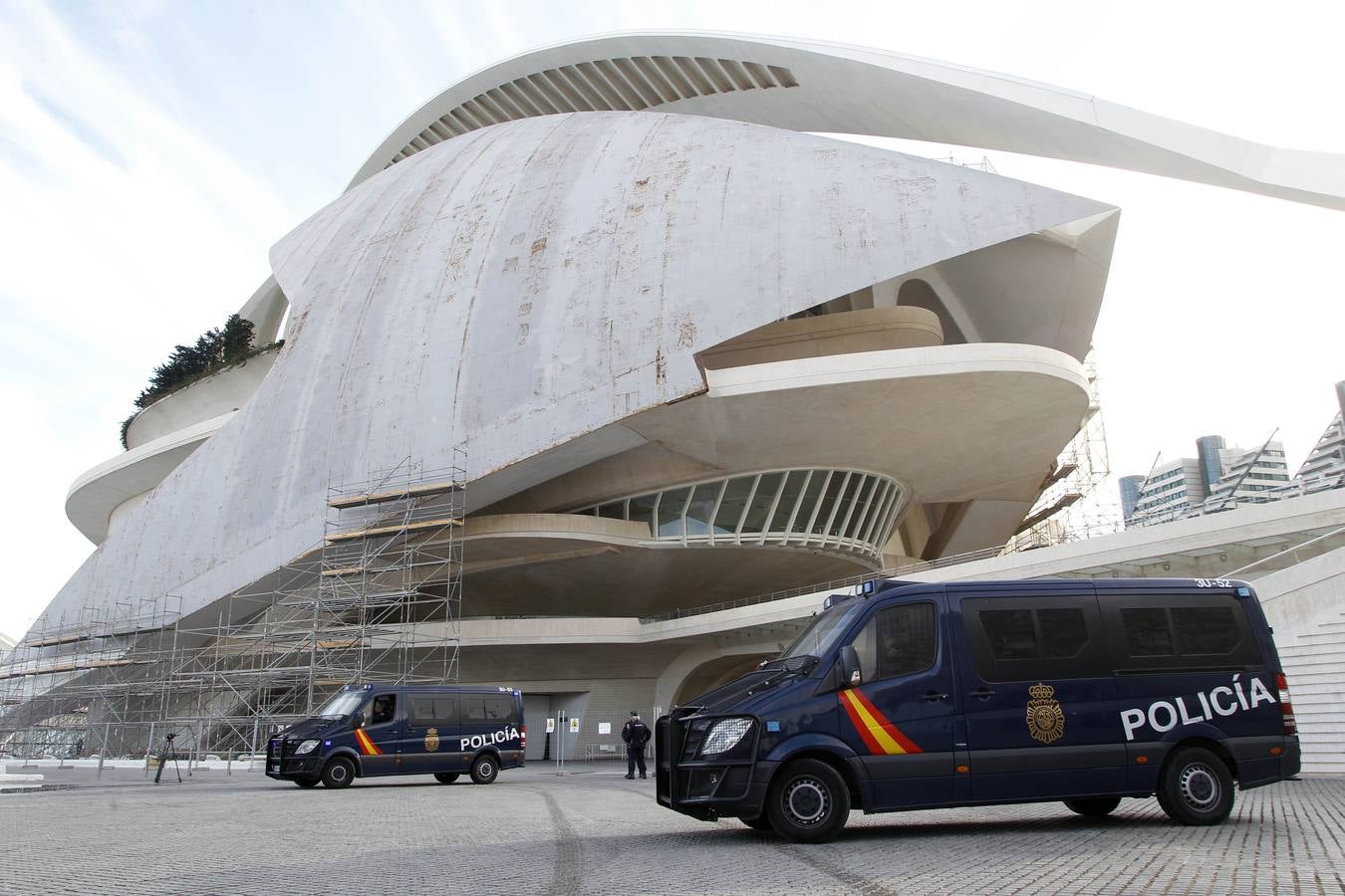 La policía en el Palau de les Arts