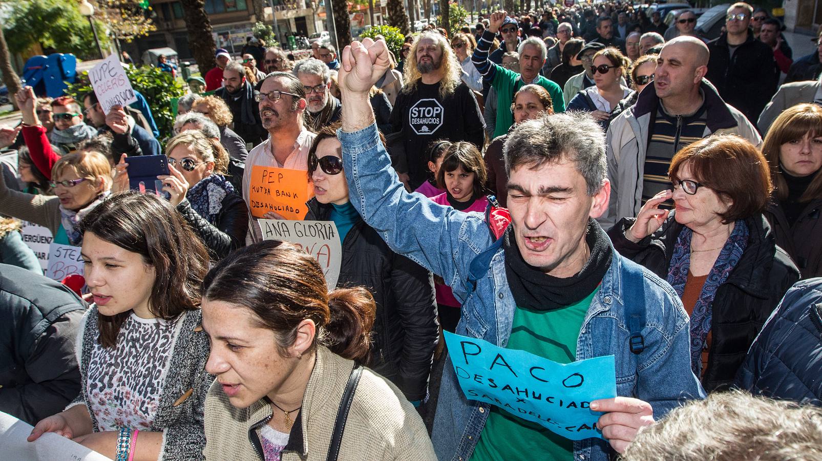 Una lucha sin descanso por sus hijas