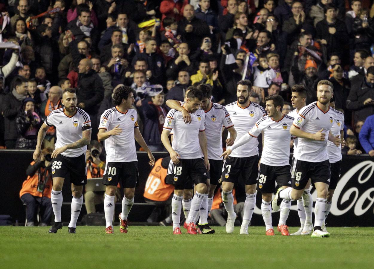 El Valencia CF - Sevilla FC en imágenes