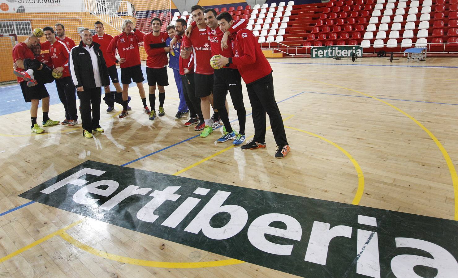 Imágenes del Fertiberia Sagunto, la cara B del balonmano