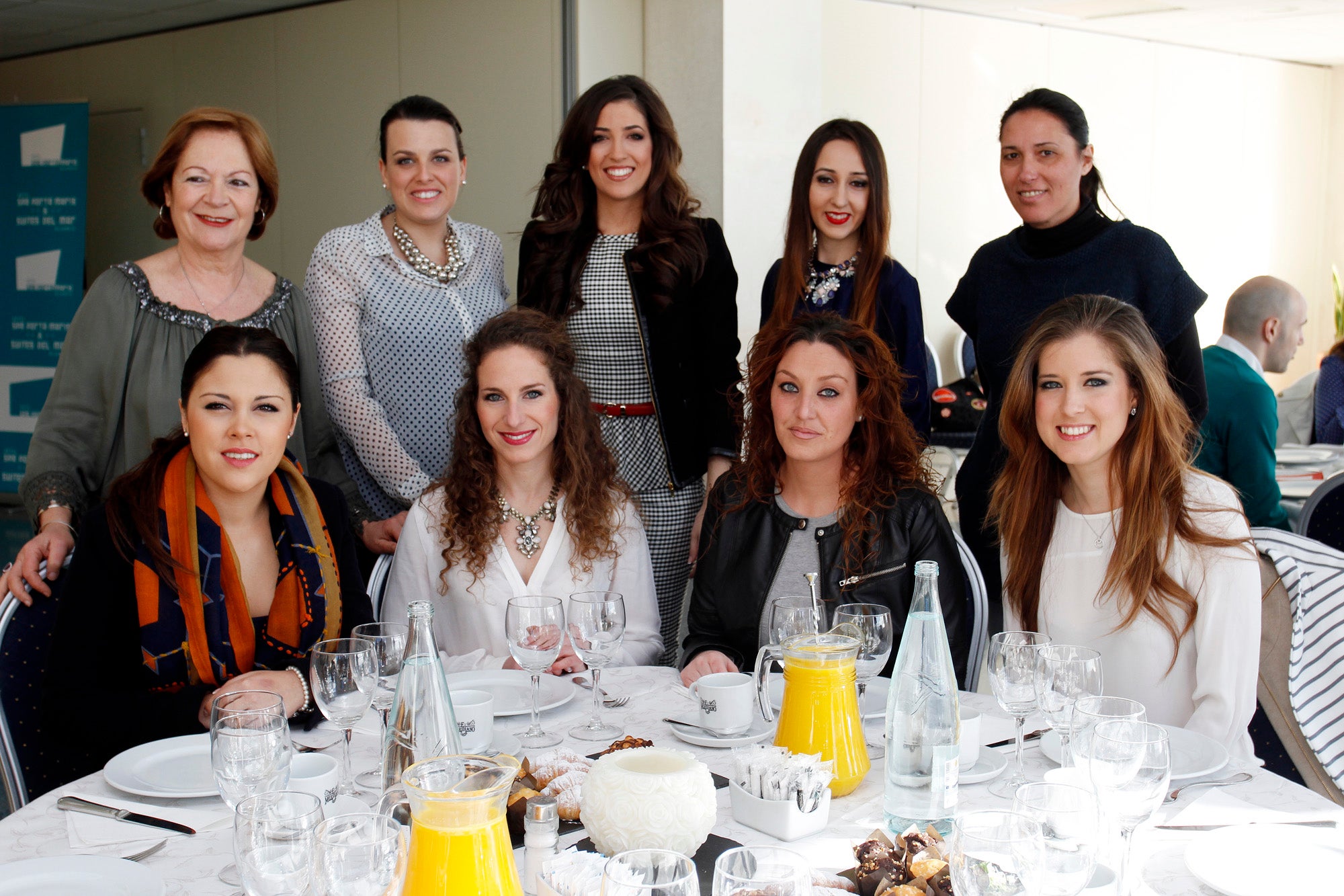 Desayuno con las candidatas