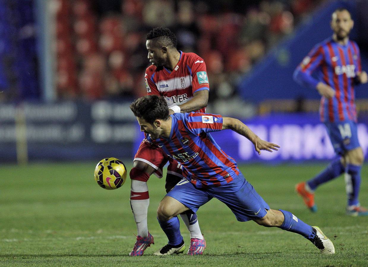 El Levante - Granada en imágenes