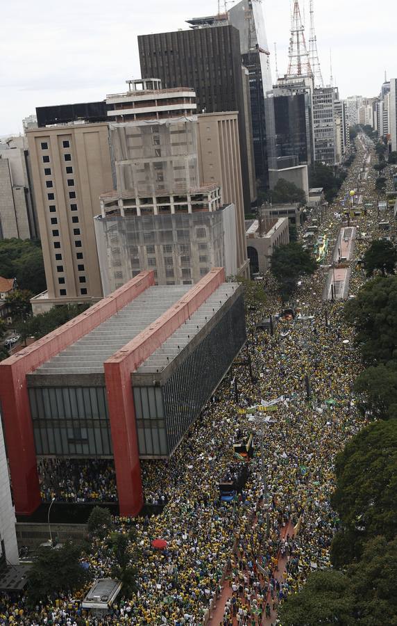 Protesta en Brasil contra Dilma