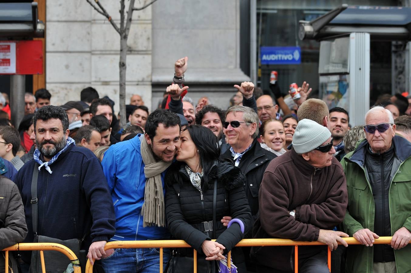 Fallas 2015: Búscate en la mascletà del 18 de marzo (I)