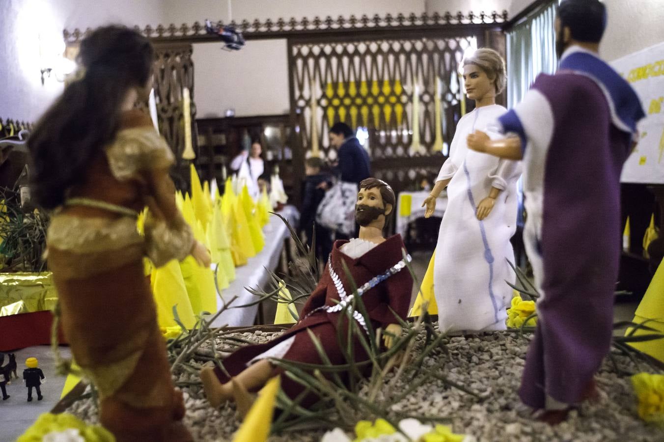 Semana Santa de papel en el colegio Jesús María de San Agustín