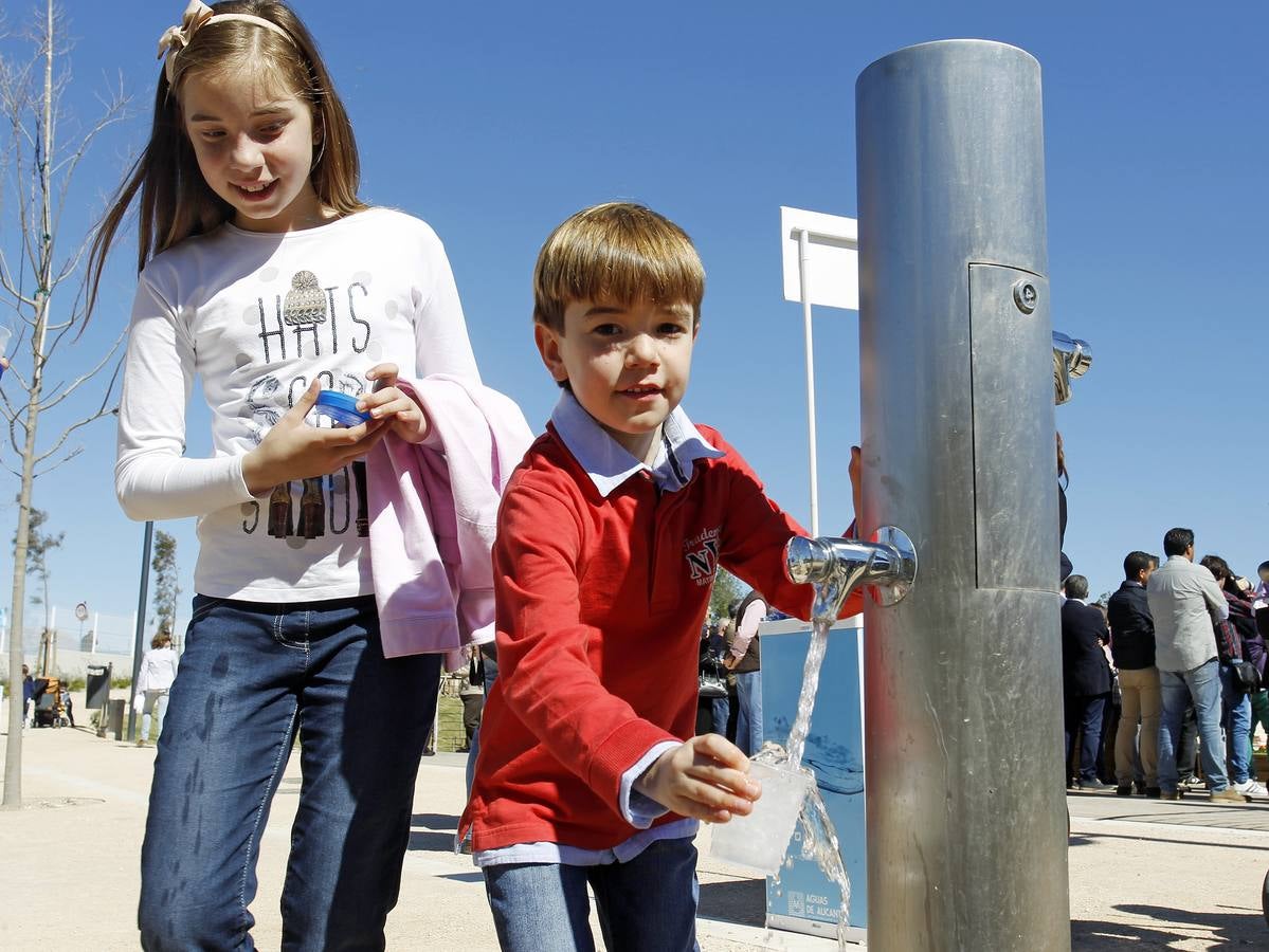 Alicante abre el primer parque inundable de España