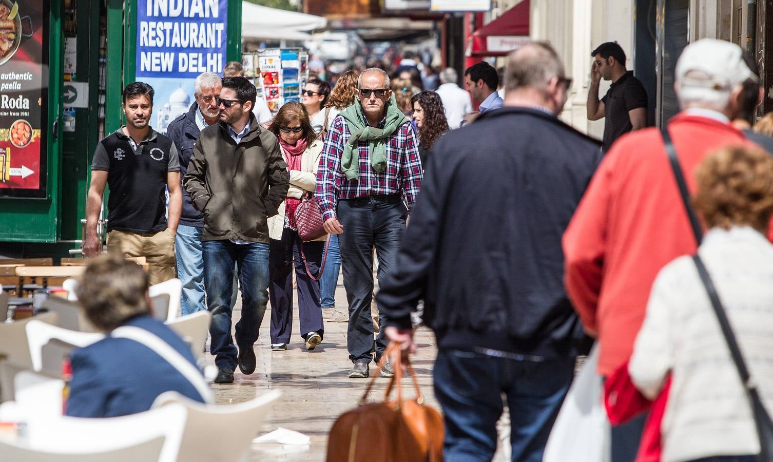 Los turistas disfrutan de la Semana Santa en Alicante