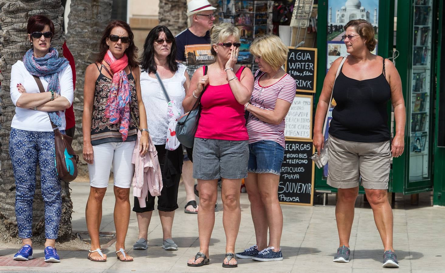 Los turistas disfrutan de la Semana Santa en Alicante