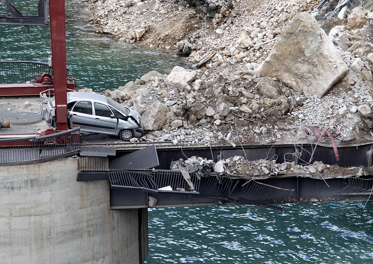 Los vecinos de Cortes de Pallás se preparan para una recuperación lenta tras el derrumbe