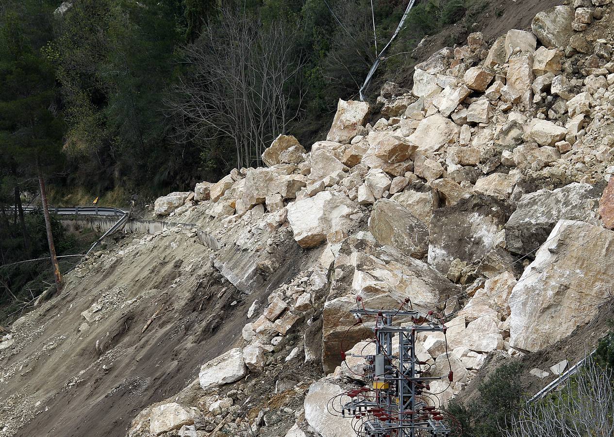 Los vecinos de Cortes de Pallás se preparan para una recuperación lenta tras el derrumbe