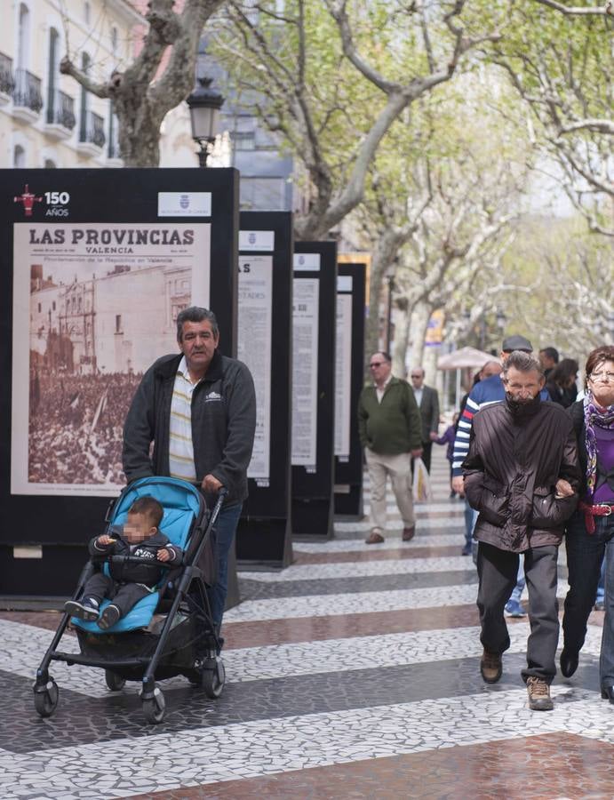 &#039;150 aniversario de LAS PROVINCIAS&#039;: Gandia acoge la exposición de portadas históricas