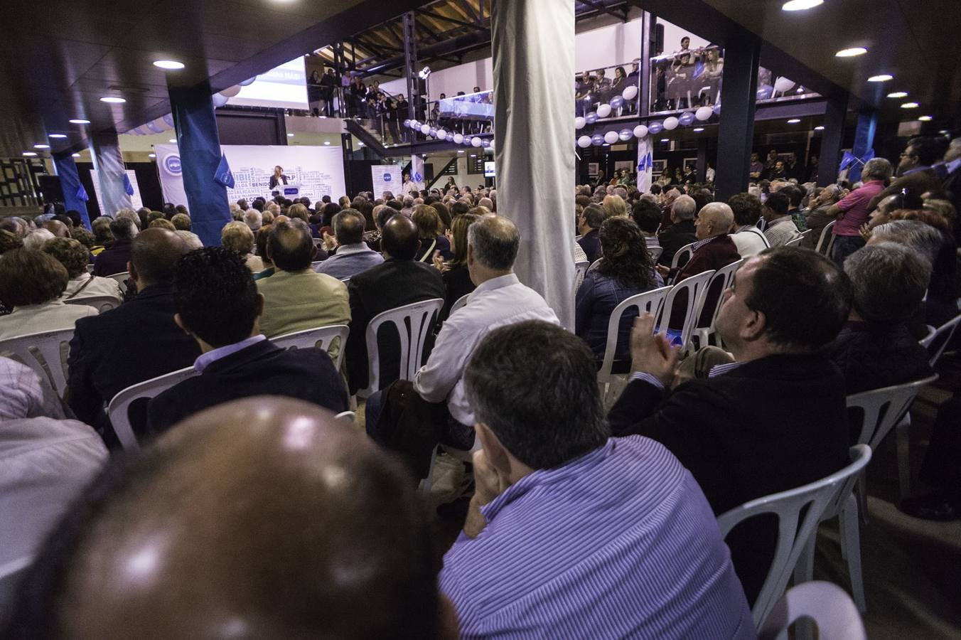 Bascuñana dibuja en su presentación la ciudad que el PP quiere y pide ayuda a Valencia para conseguirla