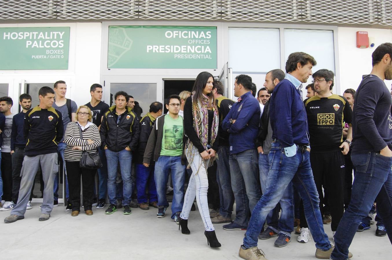 Los empleados del Elche se plantan