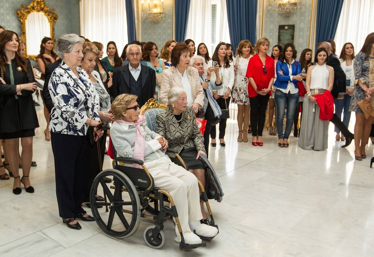 Recepción de Belleas, Falleras y Reinas de la Magdalena