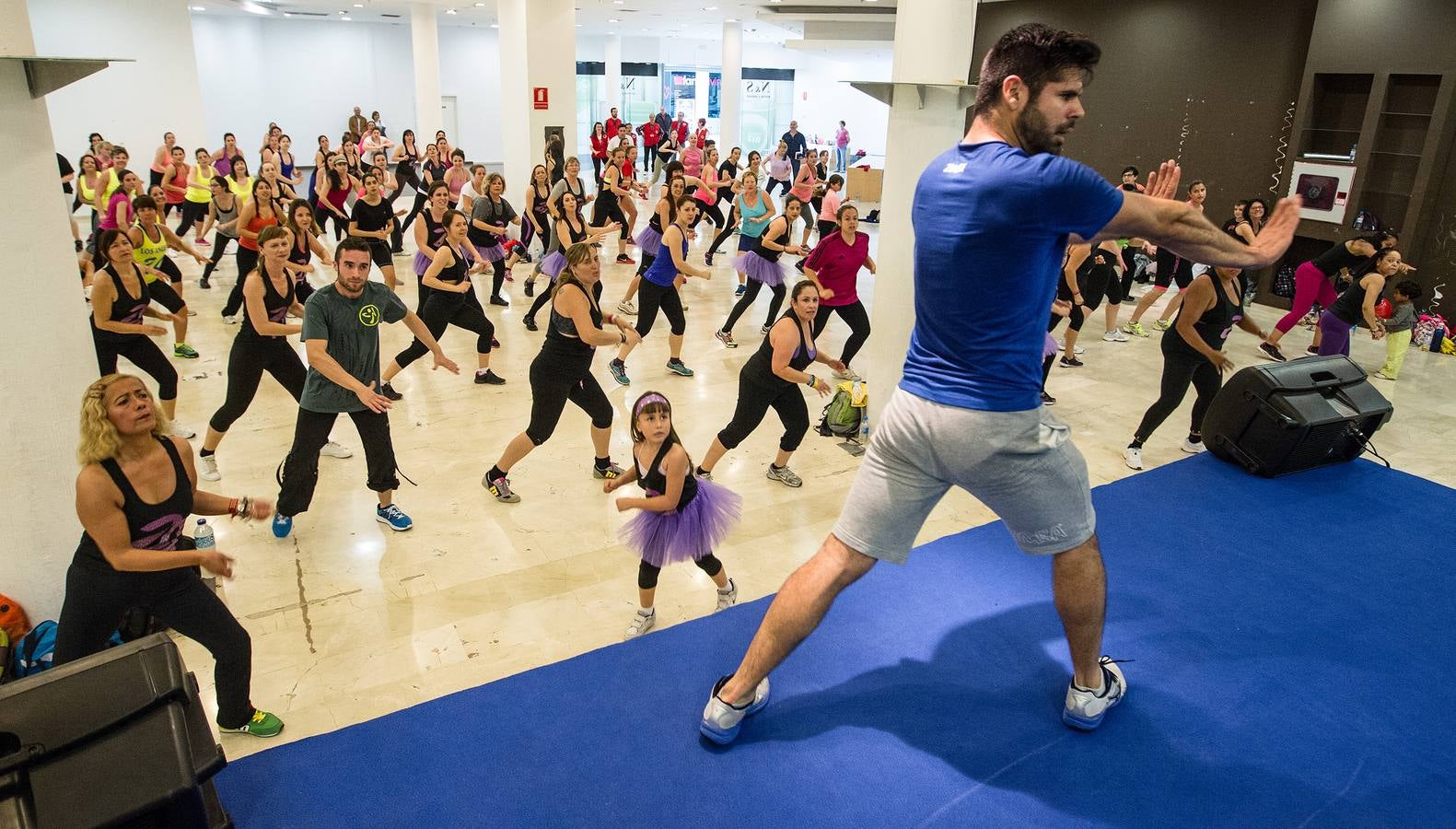 Zumba solidaria en Alicante