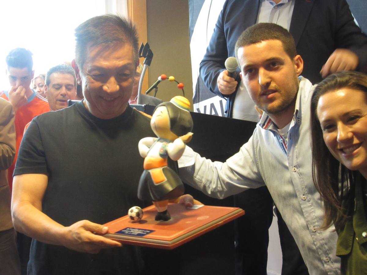 Peter Lim conquista Barcelona