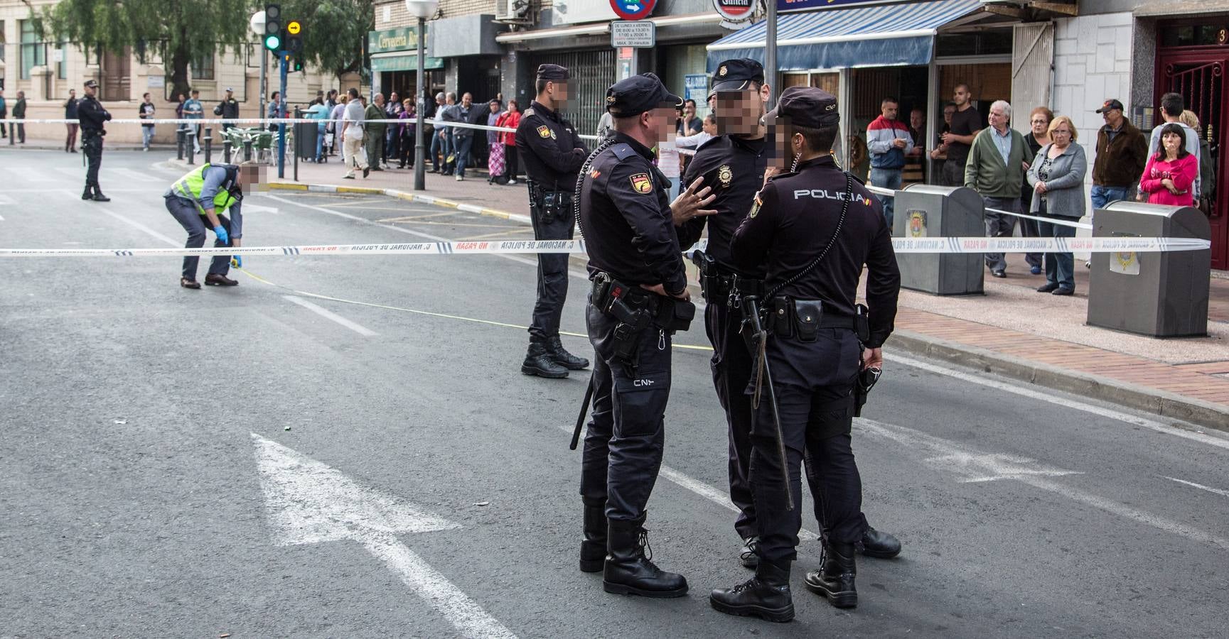 Dos heridos, uno por arma blanca, en una reyerta en Alicante